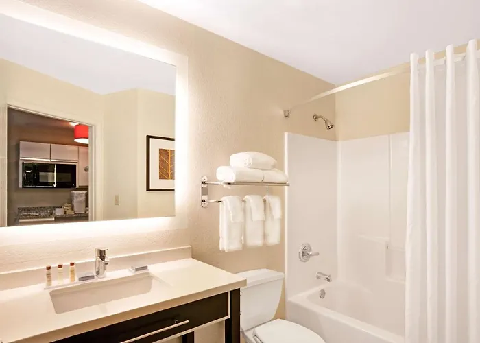 Mainstay Northbrook Hotel Wheeling