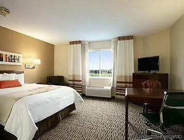 Mainstay Northbrook 3* Wheeling