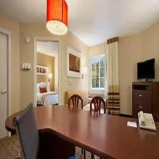 Mainstay Northbrook 3*