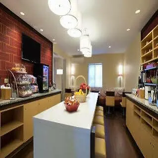 Mainstay Northbrook 3* Wheeling