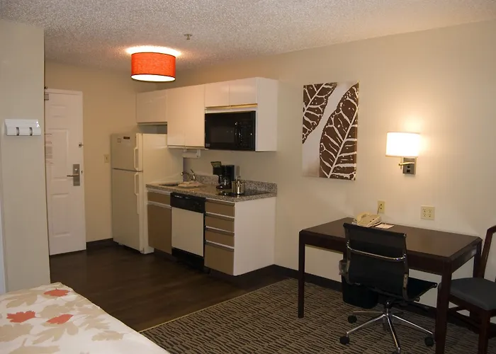 Mainstay Northbrook 3*